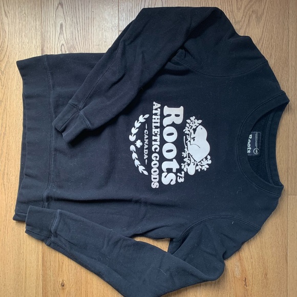 Roots Sweater - Picture 1 of 2
